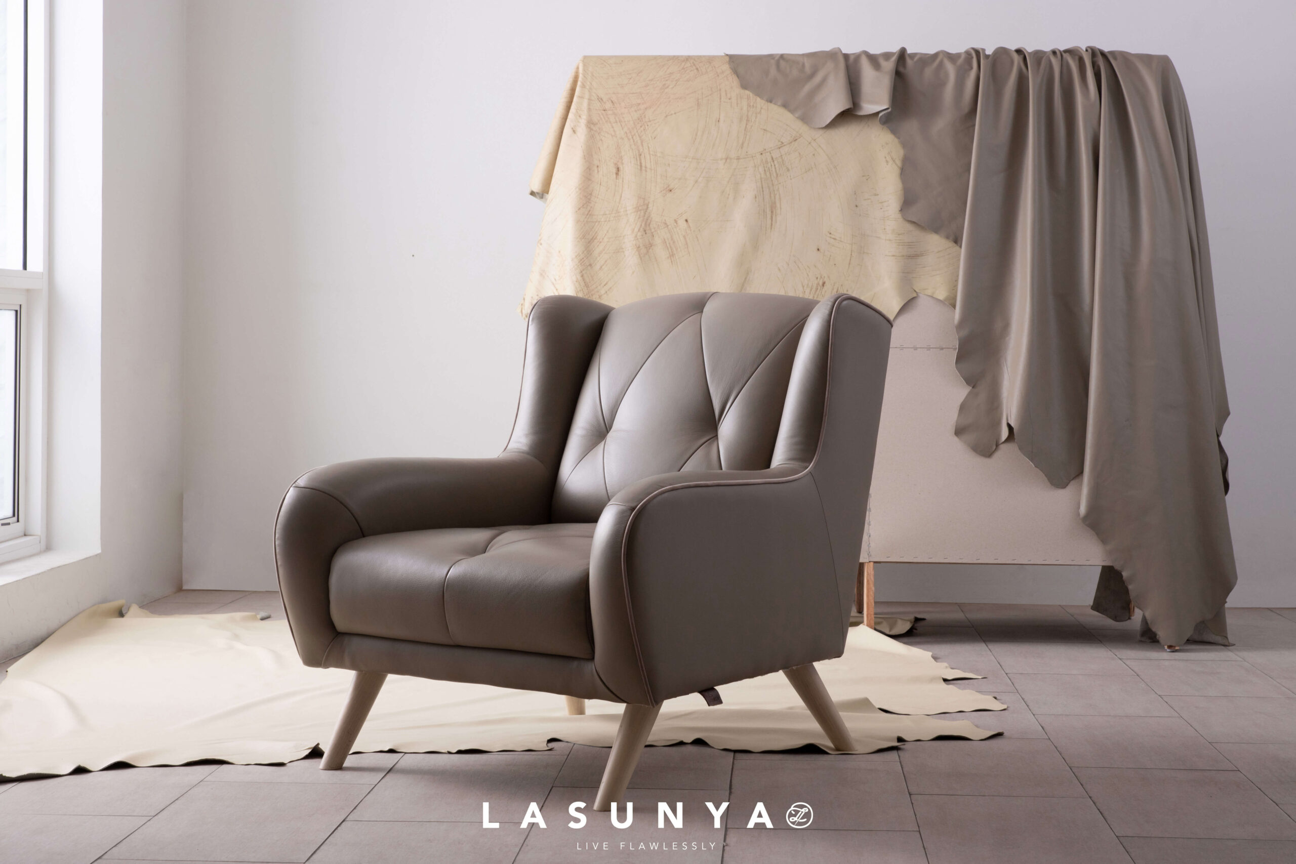 Odyssea-sofa-1-s-lasunya-5-scaled